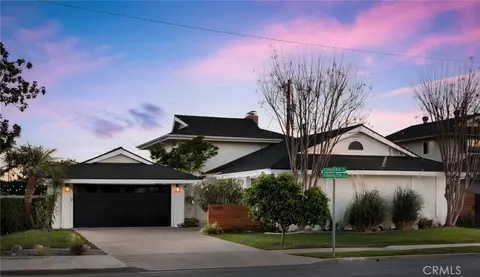 13392 Farmington Rd, Tustin, CA 92780