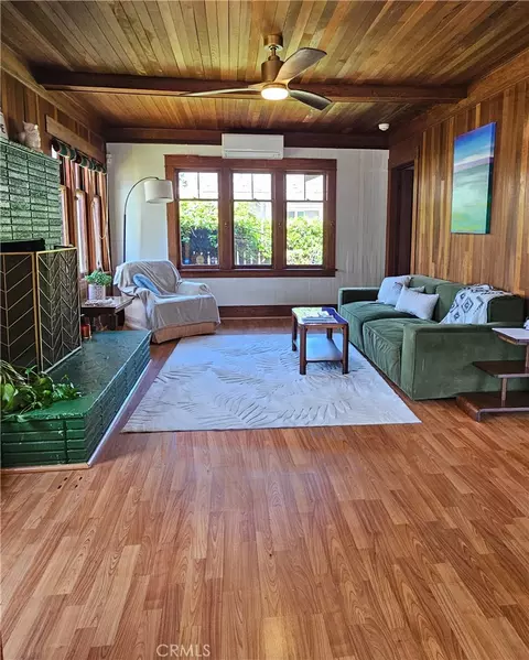 Living - 2439 E 6th, Long Beach, CA 90814 photo 1 of 4