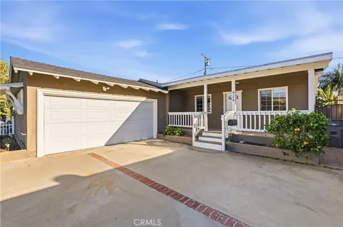 424 W 230th St, Carson, CA 90745