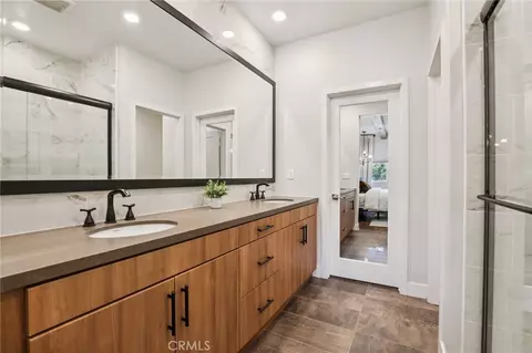 Bath - 831 S Grable Cir, Orange, CA 92868 photo 3 of 5