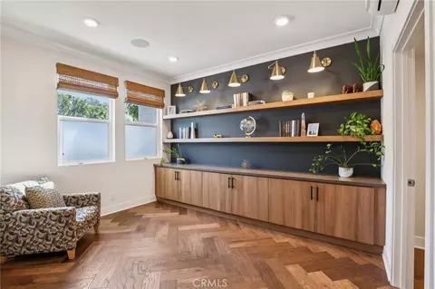 831 S Grable Cir, Orange, CA 92868