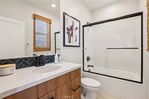 Bath - 831 S Grable Cir, Orange, CA 92868 photo 5 of 5