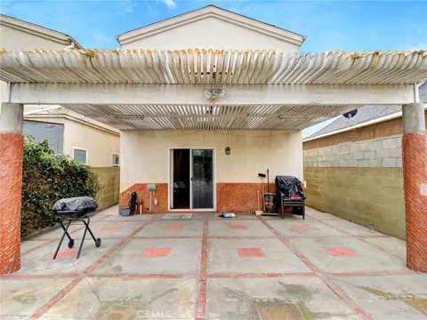 Exterior - 619 E Realty St, Carson, CA 90745 photo 8 of 11