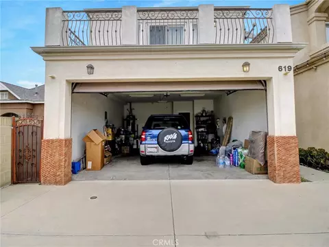 Exterior - 619 E Realty St, Carson, CA 90745 photo 2 of 11