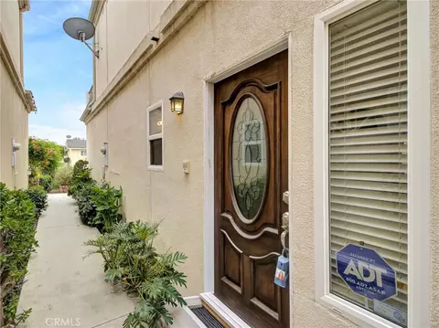 619 E Realty St, Carson, CA 90745