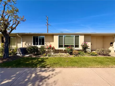 1520 Northwood Rd #244E, Seal Beach, CA 90740