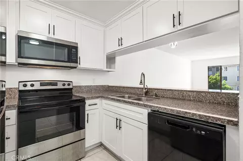 2343 E 17th #202, Long Beach, CA 90804 photo 13