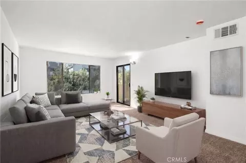 2343 E 17th #202, Long Beach, CA 90804