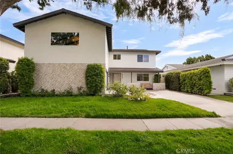 3050 Arlotte Ave, Long Beach, CA 90808