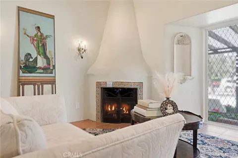 Living - 1314 E Chapman, Orange, CA 92866 photo 4 of 4