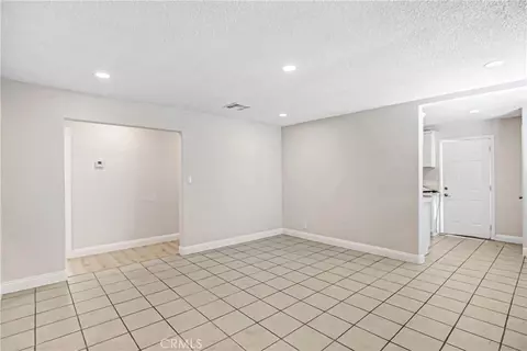 Living - 13207 Joshua Rd, Whitewater, CA 92282 photo 4 of 6