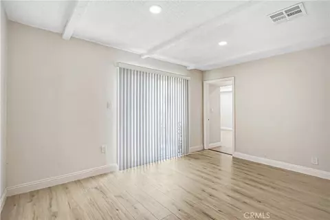 Living - 13207 Joshua Rd, Whitewater, CA 92282 photo 5 of 6
