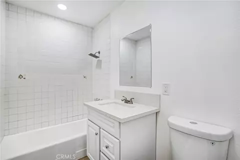 Bath - 13207 Joshua Rd, Whitewater, CA 92282 photo 1 of 2