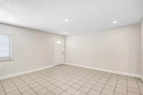 Living - 13207 Joshua Rd, Whitewater, CA 92282 photo 2 of 6