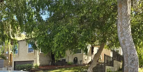 1830 Stanley Ave, Signal Hill, CA 90755