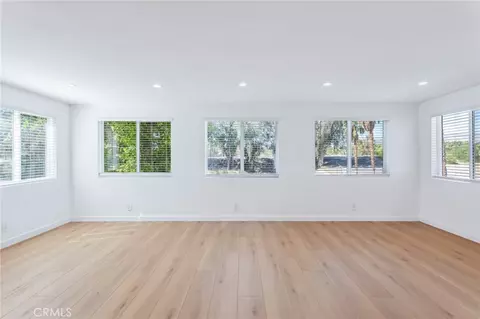 Living - 637 Lagoon St, Needles, CA 92363 photo 8 of 15