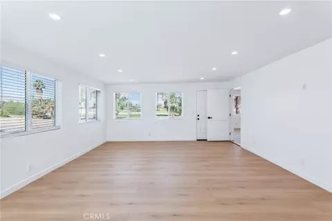 Living - 637 Lagoon St, Needles, CA 92363 photo 11 of 15