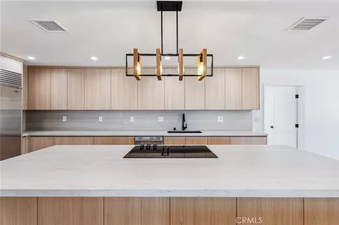 Kitchen - 637 Lagoon St, Needles, CA 92363 photo 4 of 9