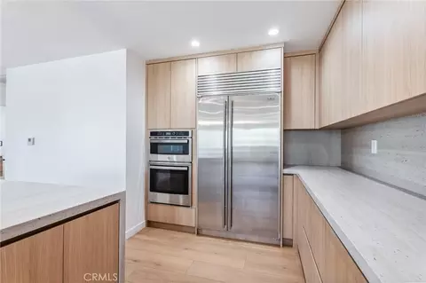 Kitchen - 637 Lagoon St, Needles, CA 92363 photo 7 of 9