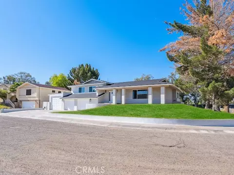 Exterior - 637 Lagoon St, Needles, CA 92363 photo 6 of 14
