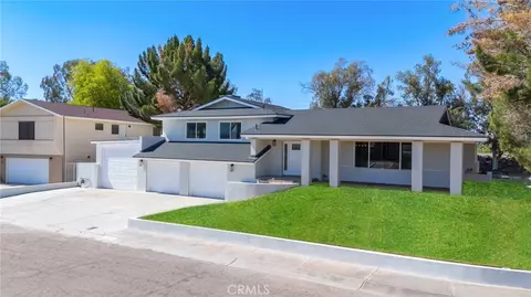 Exterior - 637 Lagoon St, Needles, CA 92363 photo 13 of 14