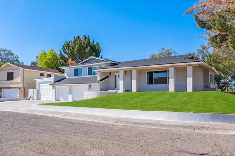 Exterior - 637 Lagoon St, Needles, CA 92363 photo 5 of 14