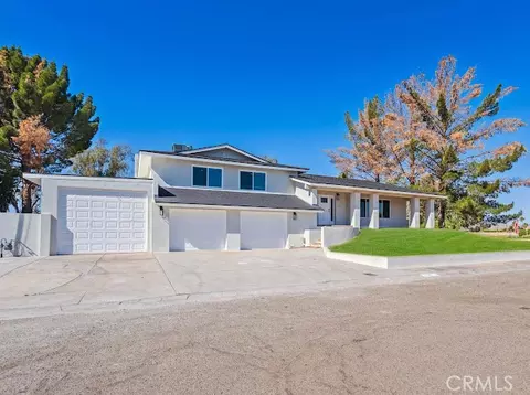 637 Lagoon St, Needles, CA 92363
