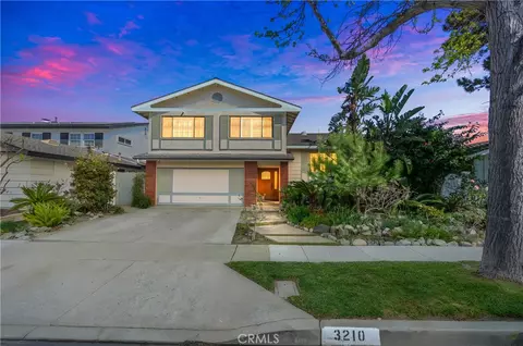 3210 Val Verde, Long Beach, CA 90808