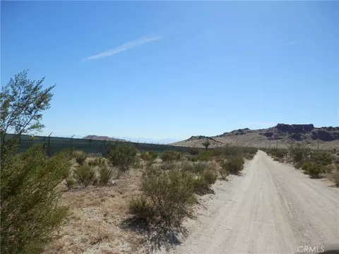0 Dawn Rd, Rosamond, CA 93560 photo 11
