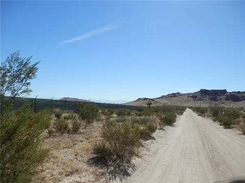 0 Dawn Rd, Rosamond, CA 93560 photo 11
