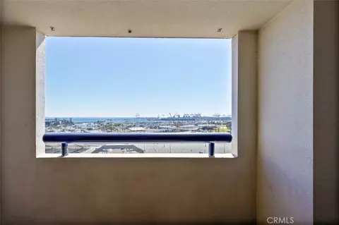 View/Area - 525 E Seaside Way #807, Long Beach, CA 90802 photo 3 of 4