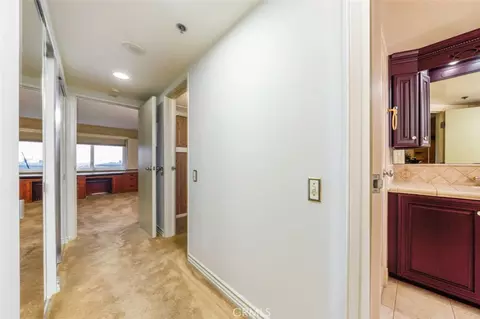 Entry Way - 525 E Seaside Way #807, Long Beach, CA 90802 photo 1 of 2