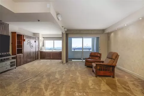 Living - 525 E Seaside Way #807, Long Beach, CA 90802 photo 1 of 10
