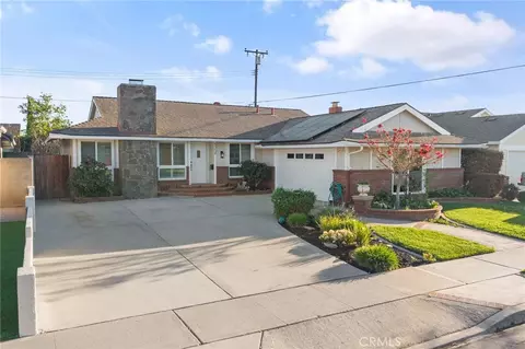 5258 Hanover Dr, Cypress, CA 90630