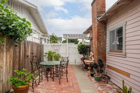 Exterior - 637 E Van Bibber, Orange, CA 92866 photo 9 of 18