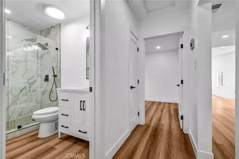 Entry Way - 1200 S Castlegate, Compton, CA 90221 photo 2 of 3