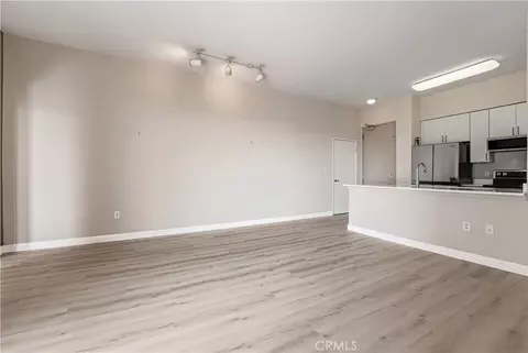 Living - 488 E Ocean #1518, Long Beach, CA 90802 photo 2 of 3