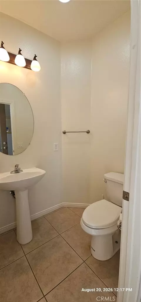 Bath - 42283 Hideaway, Indio, CA 92203 photo 3 of 5