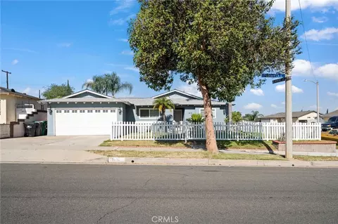1410 Avenida Del, Corona, CA 92882