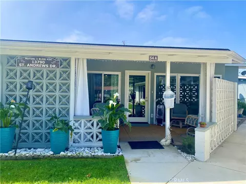 13790 St Andrews Dr M1-54a, Seal Beach, CA 90740
