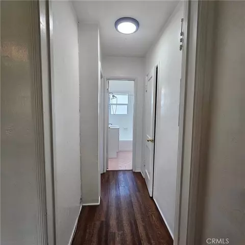Entry Way - 2444 Pacific, Long Beach, CA 90806 photo 5 of 5