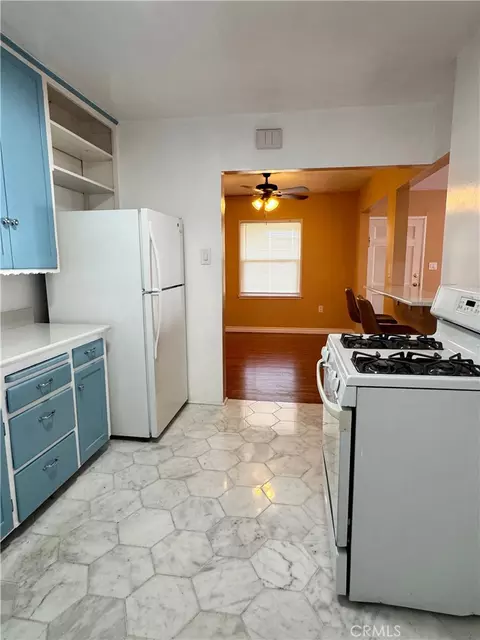Kitchen - 2444 Pacific, Long Beach, CA 90806 photo 4 of 4