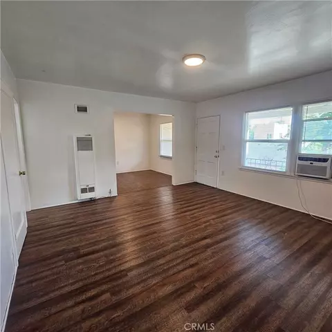 Living - 2444 Pacific, Long Beach, CA 90806 photo 9 of 9