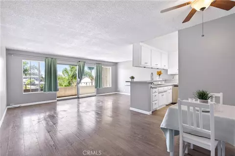 1187 E 3rd St #305, Long Beach, CA 90802