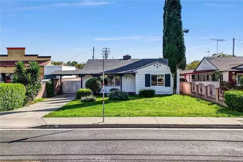 856 E Mcfadden Ave, Santa Ana, CA 92707