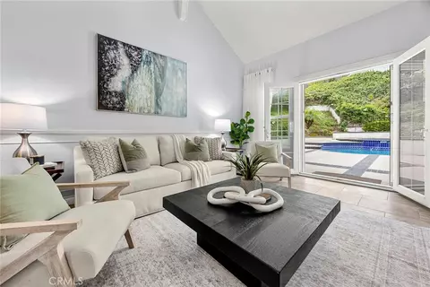 525 S Andover, Anaheim, CA 92807