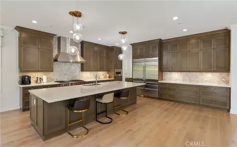 Kitchen - 66 Eider Run, Irvine, CA 92618 photo 3 of 10
