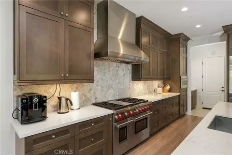 Kitchen - 66 Eider Run, Irvine, CA 92618 photo 4 of 10