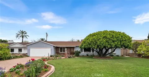 1107 W Sharon Rd, Santa Ana, CA 92706