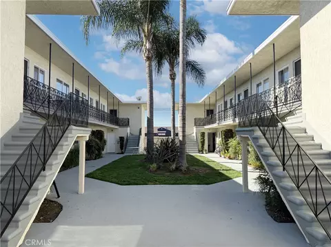 Exterior - 7306 Neo St, Downey, CA 90241 photo 2 of 7